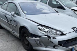 Pivot de moyeu avant gauche PEUGEOT 407