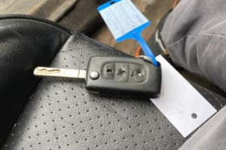 Pivot de moyeu avant gauche PEUGEOT 407