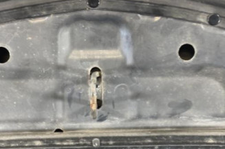 Capot MAZDA 3 1