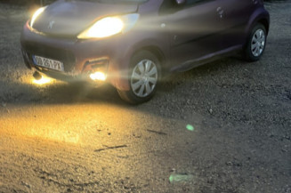 PEUGEOT 107 PHASE 3 1.0i - 12V Photo n°1