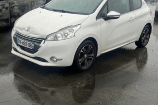 PEUGEOT 208 1 PHASE 1 1.4 HDI - 8V TURBO Photo n°1