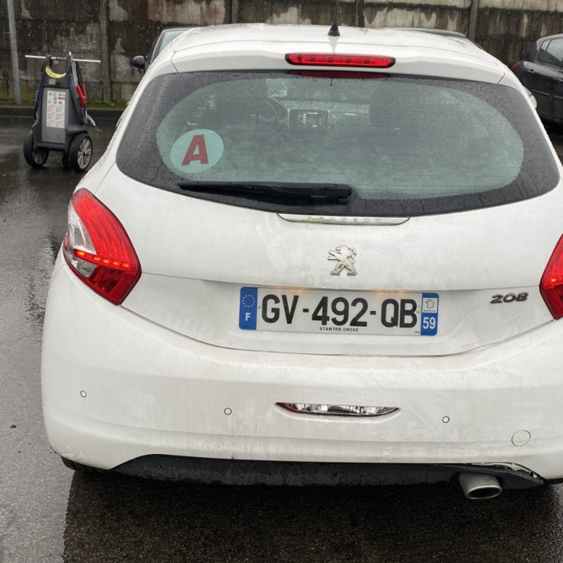 PEUGEOT 208 1 PHASE 1 1.4 HDI - 8V TURBO Photo n°16