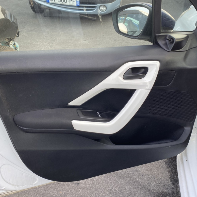 PEUGEOT 208 1 PHASE 2 1.0 VTI - 12V Photo n°19