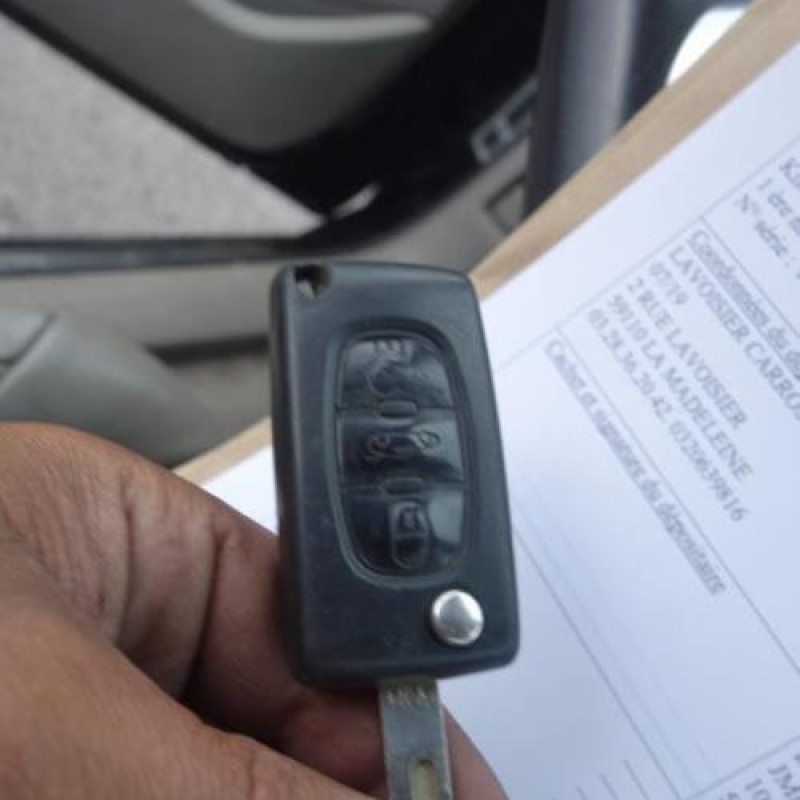 Ecran GPS PEUGEOT 308 1 Photo n°14