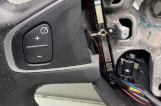 Volant RENAULT CAPTUR 1