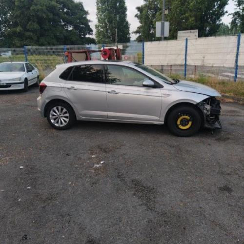 Ecran GPS VOLKSWAGEN POLO 6 Photo n°6