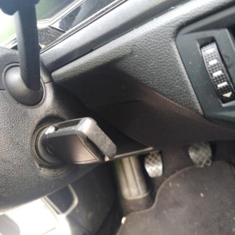 Ecran GPS VOLKSWAGEN POLO 6 Photo n°15