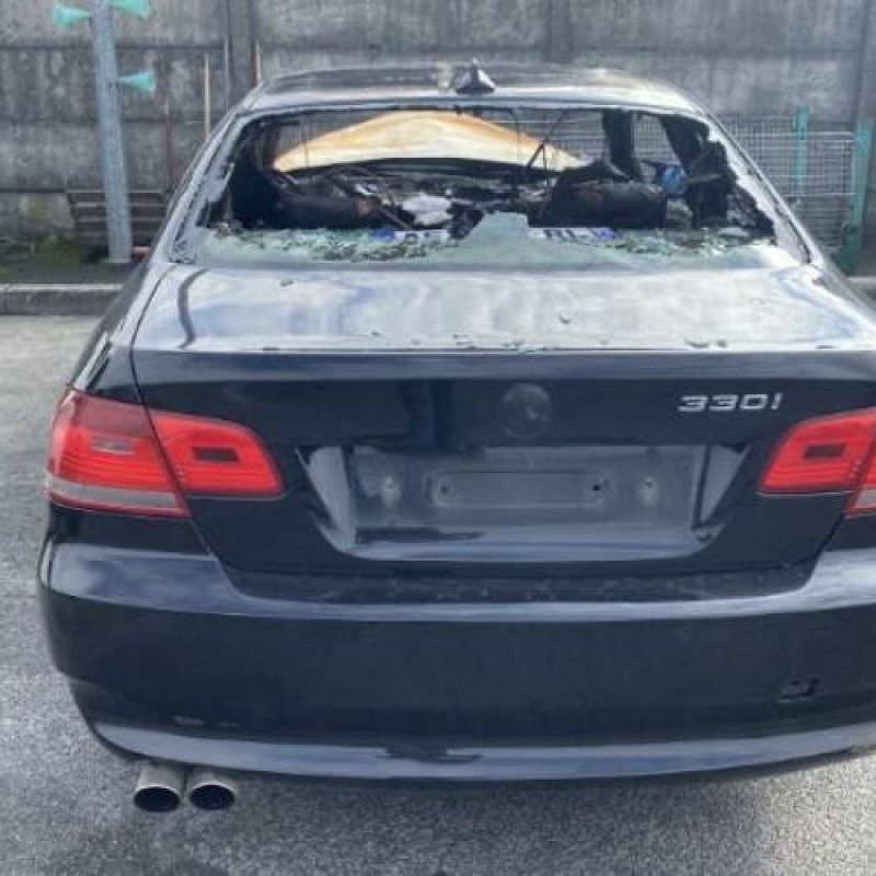 Trappe d'essence BMW SERIE 3 E92 Photo n°17