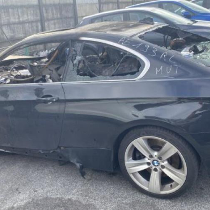 Trappe d'essence BMW SERIE 3 E92 Photo n°19