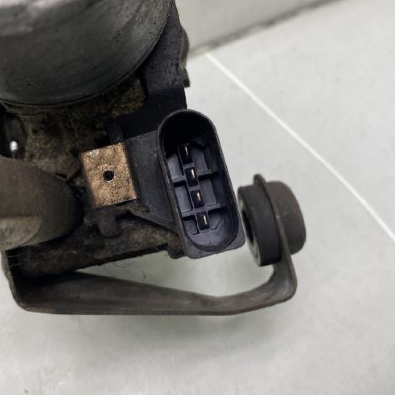 Moteur essuie glace avant droit VOLKSWAGEN TOURAN 1 Photo n°2