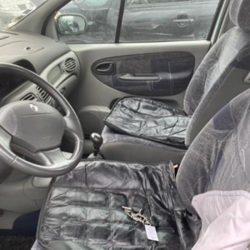 Moteur RENAULT SCENIC 1 Photo n°16