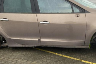 Porte avant gauche RENAULT SCENIC 3