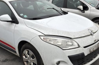 Feu arriere secondaire gauche (feux) RENAULT MEGANE 3