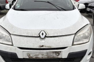 Feu arriere secondaire gauche (feux) RENAULT MEGANE 3