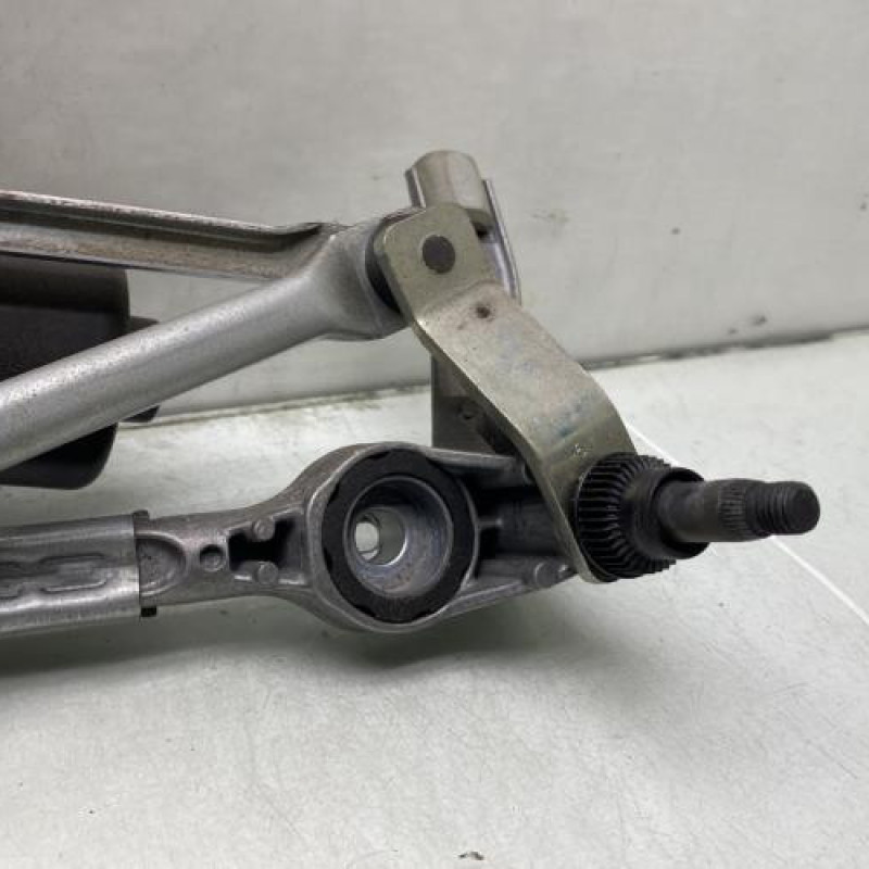 Moteur essuie glace avant BMW SERIE 3 E90 Photo n°3