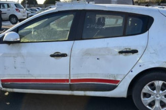 Moteur essuie glace avant RENAULT MEGANE 3