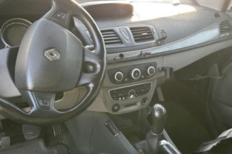 Moteur essuie glace avant RENAULT MEGANE 3