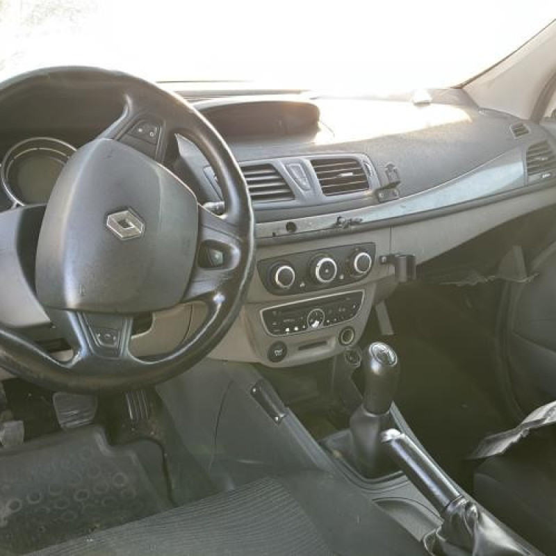 Moteur essuie glace avant RENAULT MEGANE 3 Photo n°19