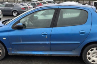 Porte avant droit PEUGEOT 206