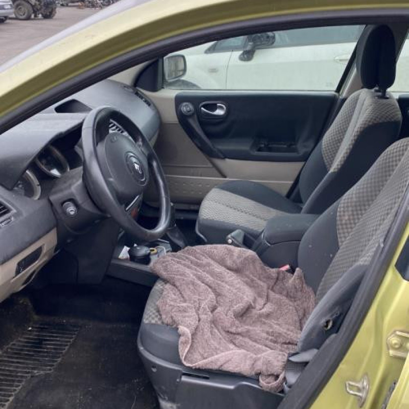 Boitier UCH RENAULT MEGANE 2 Photo n°10