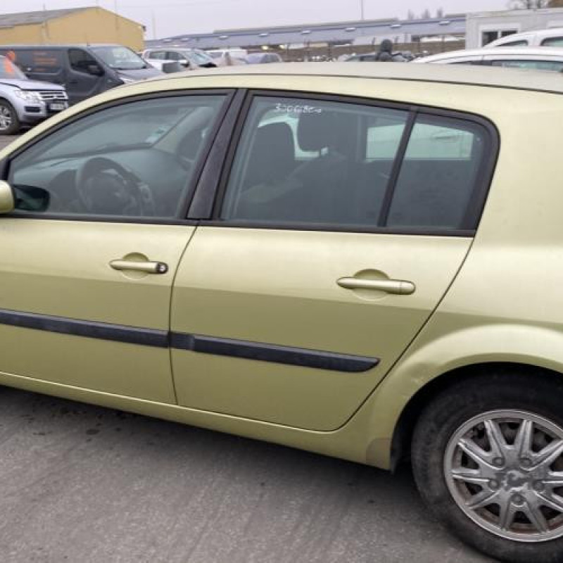 Boitier UCH RENAULT MEGANE 2 Photo n°19