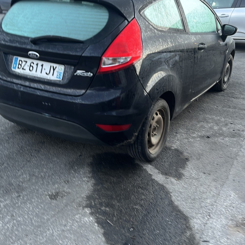 FORD FIESTA 6 PHASE 1 1.25i - 16V Photo n°3