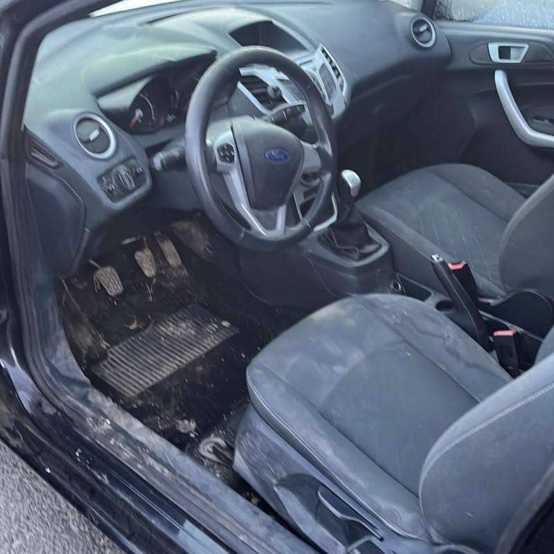 FORD FIESTA 6 PHASE 1 1.25i - 16V Photo n°5