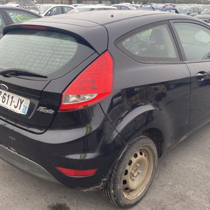 FORD FIESTA 6 PHASE 1 1.25i - 16V Photo n°14