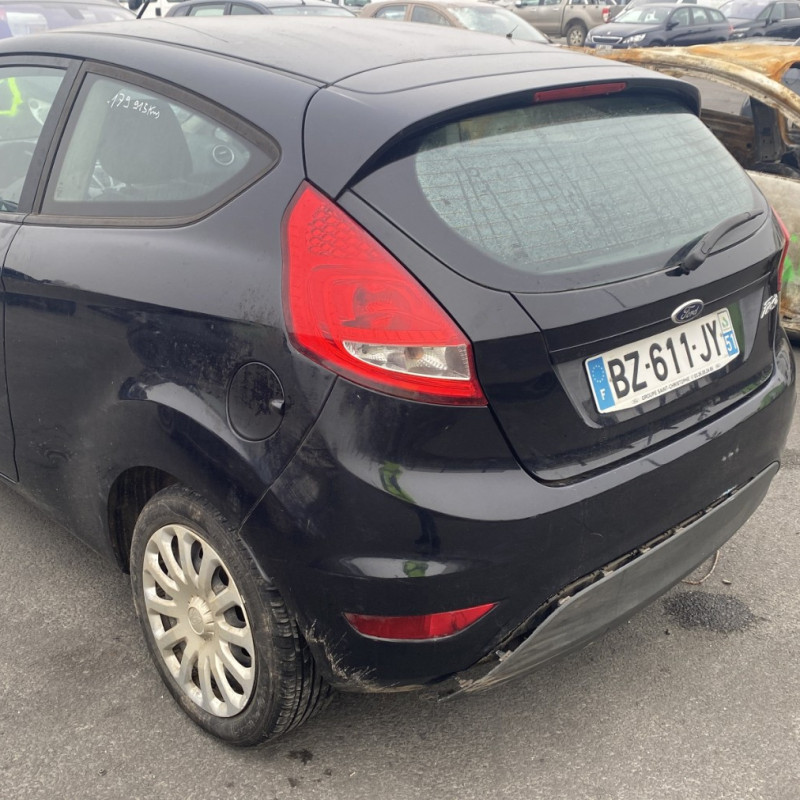 FORD FIESTA 6 PHASE 1 1.25i - 16V Photo n°15