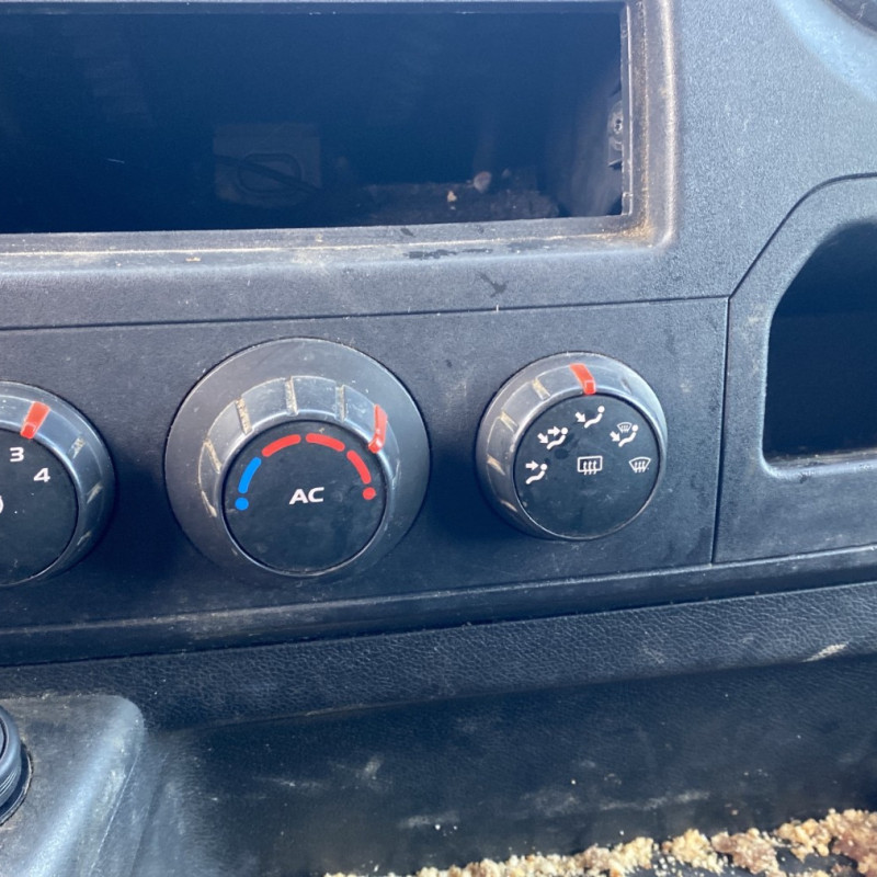 RENAULT MASTER 3 PHASE 1 2.3 DCI - 16V TURBO Photo n°9
