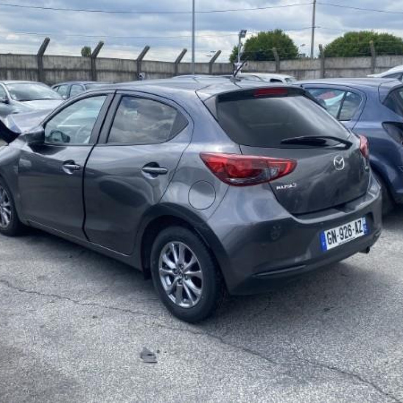 MAZDA 2 3 PHASE 2 1.5i - 16V Photo n°4