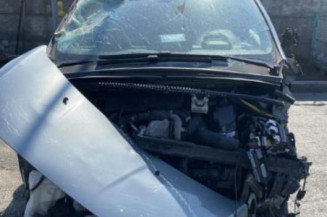 Arret de porte avant droit PEUGEOT 3008 1