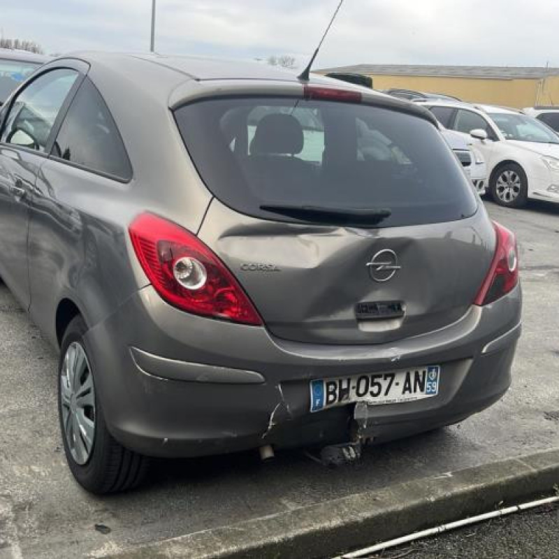 Boite de vitesses OPEL CORSA D Photo n°9
