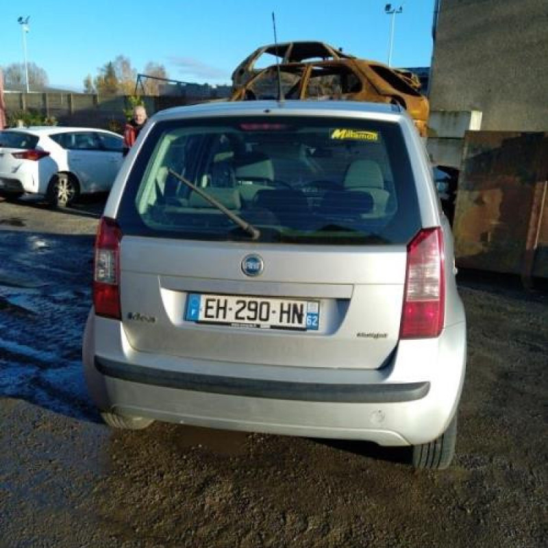 Retroviseur gauche FIAT IDEA Photo n°8