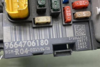 Boitier servitude moteur (BSM) PEUGEOT 308 1