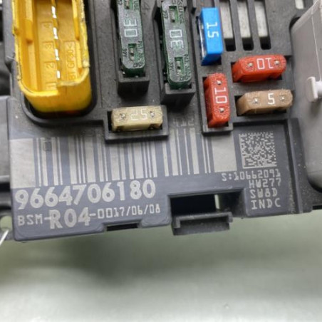Boitier servitude moteur (BSM) PEUGEOT 308 1