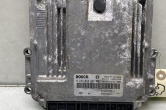 Calculateur moteur RENAULT TRAFIC 2 Photo n°1