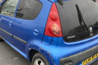 Porte avant droit PEUGEOT 107