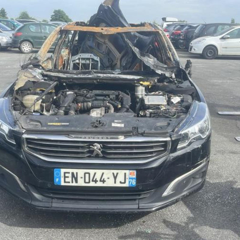 Reservoir AdBlue PEUGEOT 508 1 SW Photo n°7
