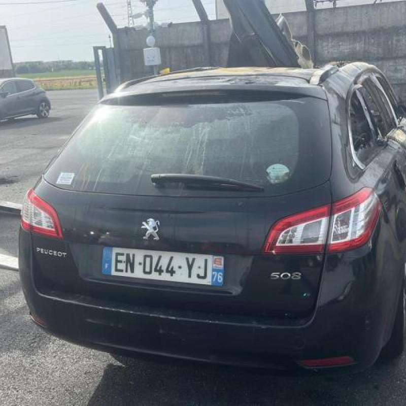 Reservoir AdBlue PEUGEOT 508 1 SW Photo n°9