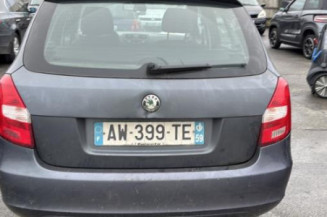 Retroviseur droit SKODA FABIA 2