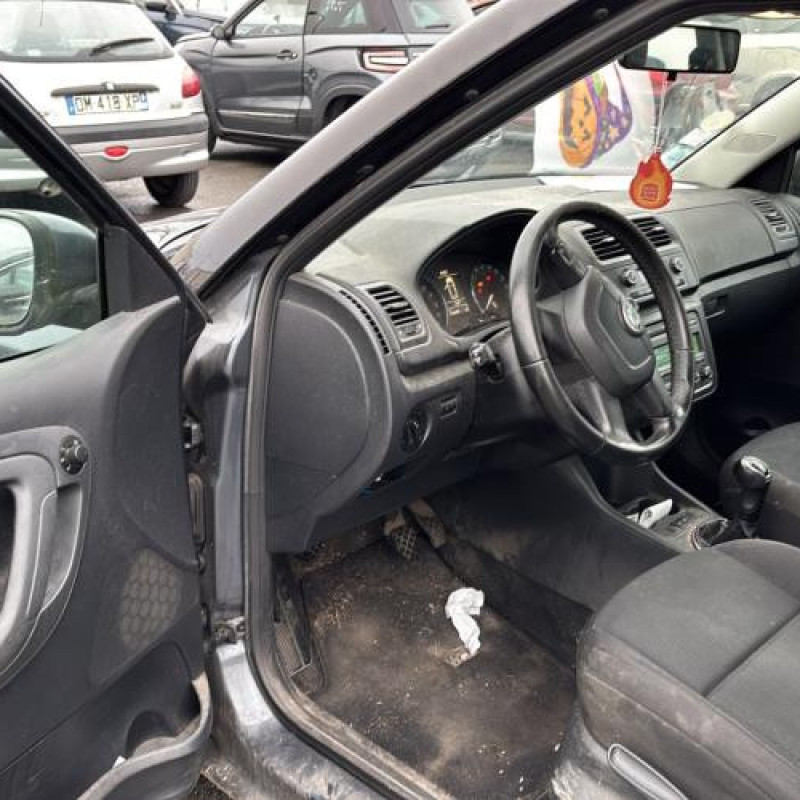 Retroviseur droit SKODA FABIA 2 Photo n°14