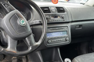 Retroviseur droit SKODA FABIA 2