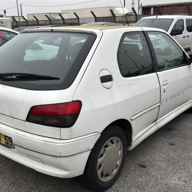 Compteur PEUGEOT 306 Photo n°7