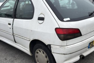 Compteur PEUGEOT 306