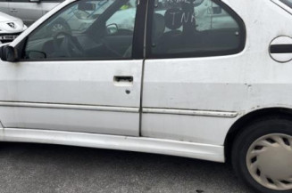 Compteur PEUGEOT 306