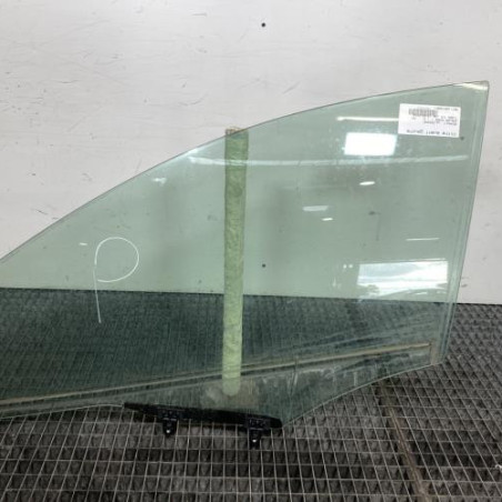 Vitre avant gauche RENAULT KADJAR Photo n°1
