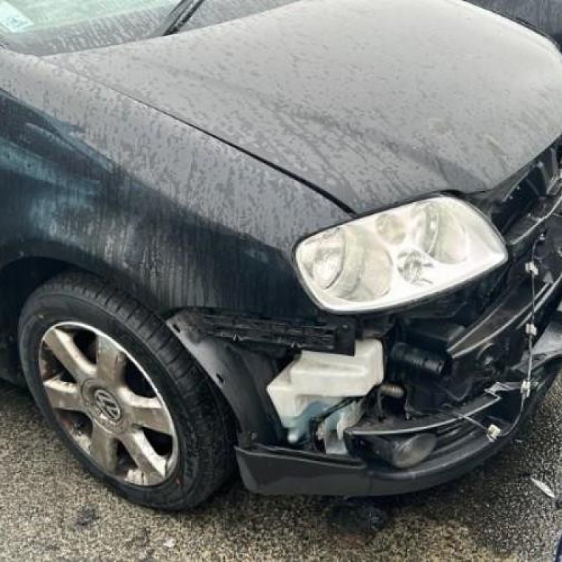 Cache moteur  VOLKSWAGEN TOURAN 1 Photo n°7