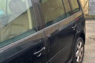 Cache moteur  VOLKSWAGEN TOURAN 1