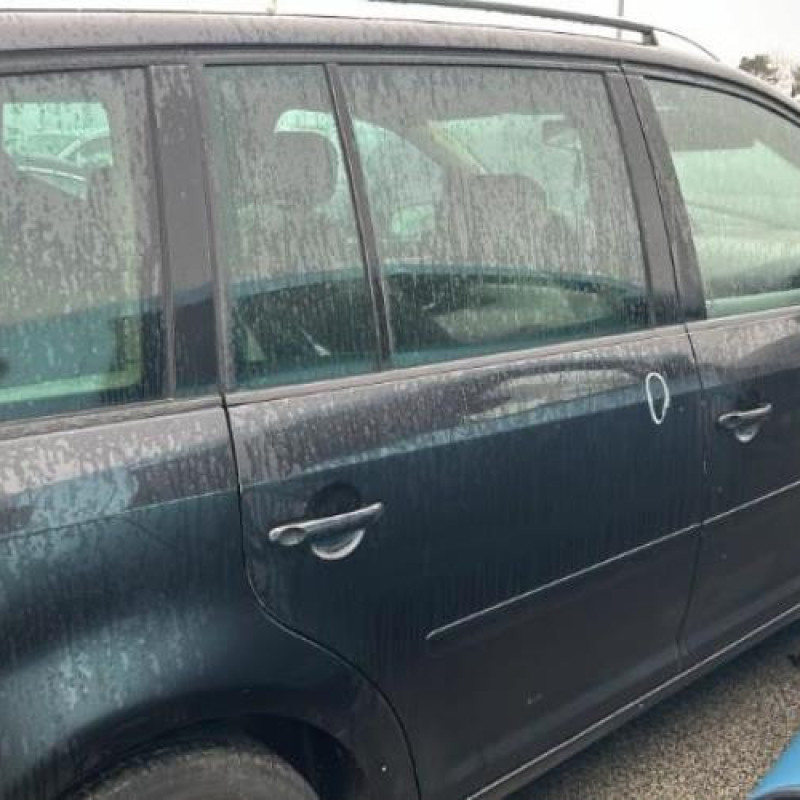 Cache moteur  VOLKSWAGEN TOURAN 1 Photo n°19